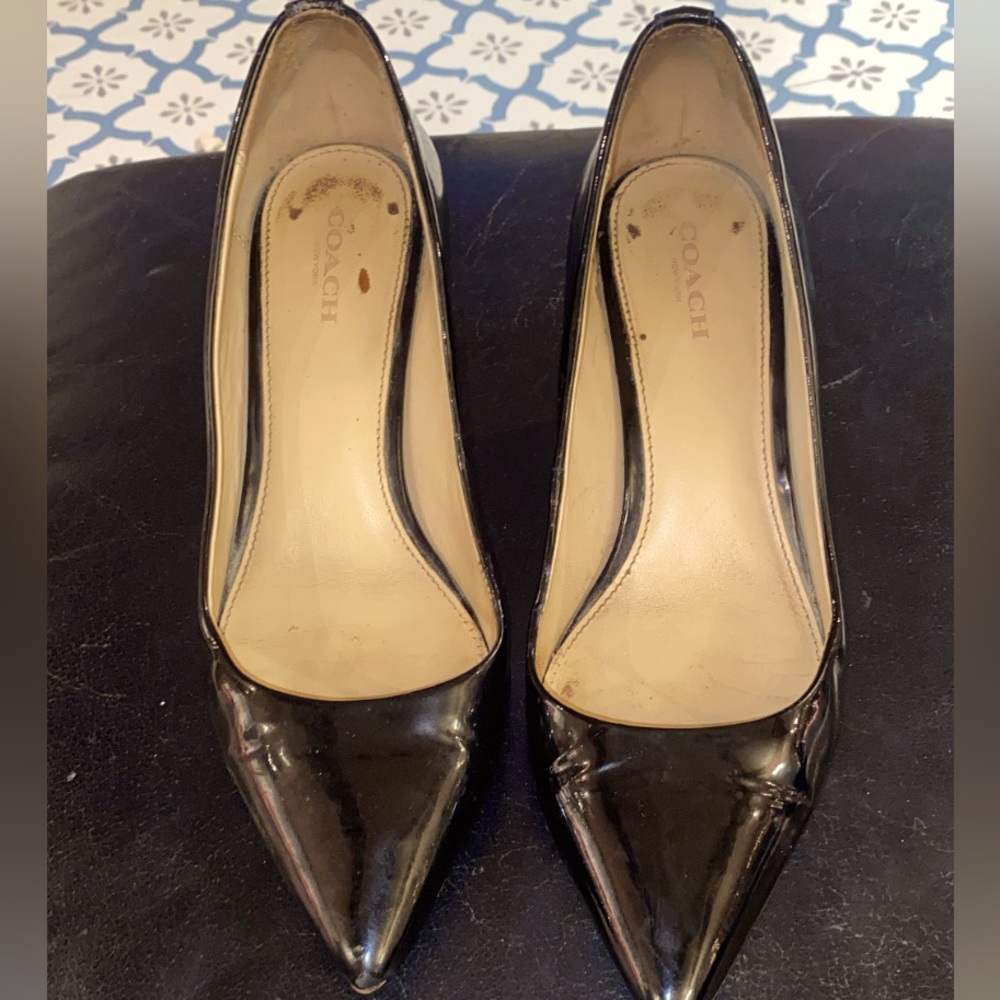 Coach Patent Leather Pointed Toe Heels size 8!